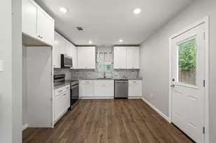 1020 W Ford St, Denison, TX 75020 - Photo 10