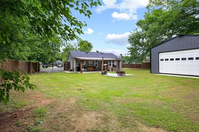 1020 W Ford Street, Denison, TX 75020 - Photo 38