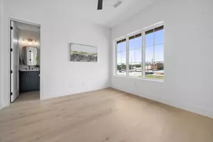 204 N Pine St, Roanoke, TX 76262 - Photo 24