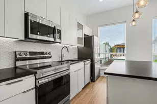 2217 N Fitzhugh Ave, Dallas, TX 75204 - Photo 22