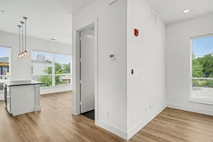 2217 N Fitzhugh Ave, Dallas, TX 75204 - Photo 16