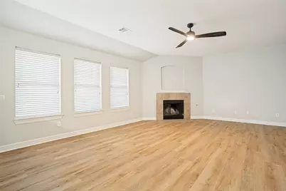 2906 Holly Lane, Wylie, TX 75098 - Photo 6