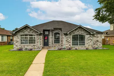 4161 Clary Drive, The Colony, TX 75056 - Photo 2
