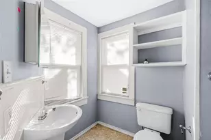 1109 W Crawford St, Denison, TX 75020 - Photo 8