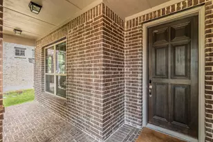 401 Mossy Rock Dr, McKinney, TX 75071 - Photo 2