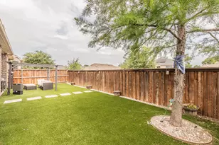 401 Mossy Rock Dr, McKinney, TX 75071 - Photo 34