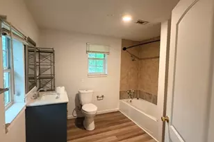 927 W Baker St, Denison, TX 75020 - Photo 6