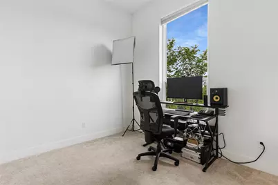 2611 Hondo Avenue #101, Dallas, TX 75219 - Photo 26