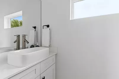 2611 Hondo Avenue #101, Dallas, TX 75219 - Photo 16
