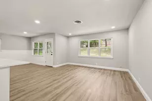 1307 Ravenwood Dr, Arlington, TX 76013 - Photo 8
