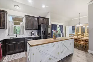 2118 Christine Dr, Granbury, TX 76048 - Photo 14