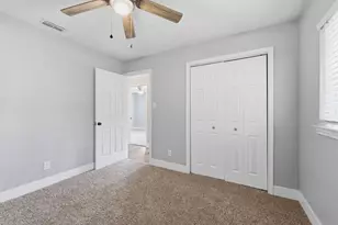 309 Kessler Dr, Granbury, TX 76048 - Photo 12