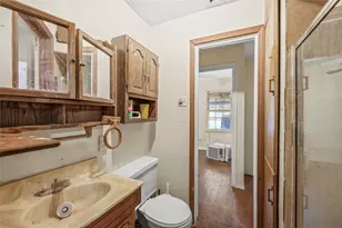 601 Dubois St, Denison, TX 75020 - Photo 8