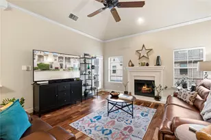 8824 Tudor Pl, Dallas, TX 75228 - Photo 4