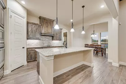 451 Holmes Avenue, Waxahachie, TX 75167 - Photo 14