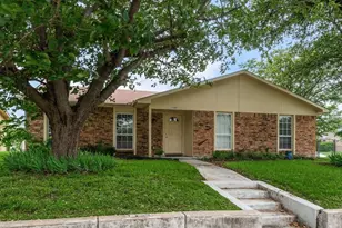 5801 Redwood Ln, Rowlett, TX 75089 - Photo 2