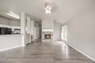 119 Lipan St, Greenville, TX 75402 - Photo 4