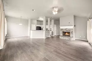119 Lipan St, Greenville, TX 75402 - Photo 2