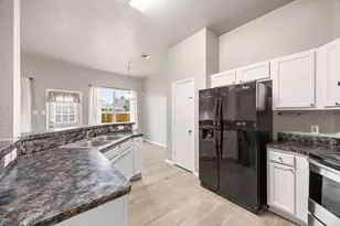 119 Lipan St, Greenville, TX 75402 - Photo 14