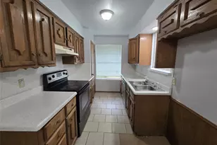 509 Arbor Ln, Lancaster, TX 75134 - Photo 10