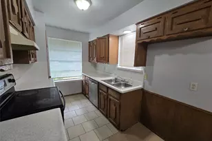 509 Arbor Ln, Lancaster, TX 75134 - Photo 12