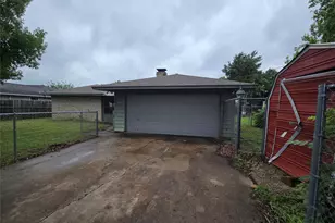 509 Arbor Ln, Lancaster, TX 75134 - Photo 22