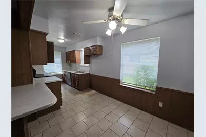 509 Arbor Lane, Lancaster, TX 75134 - Photo 8