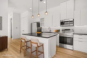 2217 N Fitzhugh Ave, Dallas, TX 75204 - Photo 1