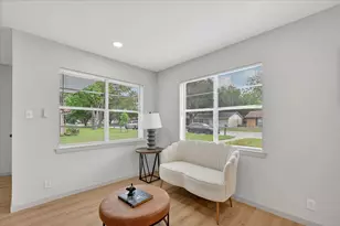 2507 Foxcroft Cir, Denton, TX 76209 - Photo 6