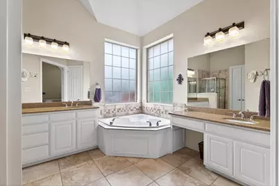10761 Silver Dollar Drive, Frisco, TX 75033 - Photo 10
