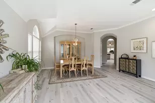 437 Crestview Point Dr, Lewisville, TX 75067 - Photo 6