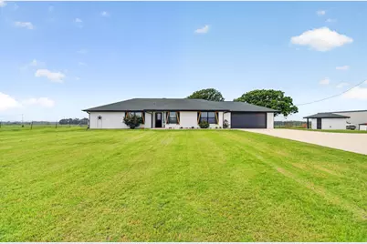 3914 Alamo Road, Bowie, TX 76230 - Photo 2