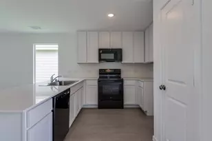 538 Montclair Ave, Princeton, TX 75407 - Photo 4