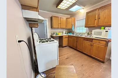 7305 Beaty Street, Fort Worth, TX 76112 - Photo 2