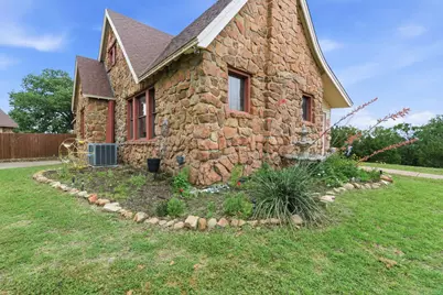 514 S Dixie Street, Eastland, TX 76448 - Photo 4