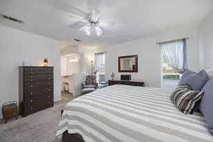 3916 Spring Hollow Dr, Carrollton, TX 75007 - Photo 18
