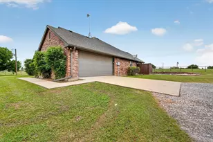 2828 Bennett Rd, Howe, TX 75459 - Photo 4