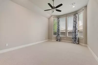 330 Windsor Street, Waxahachie, TX 75165 - Photo 16