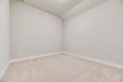 330 Windsor Street, Waxahachie, TX 75165 - Photo 14