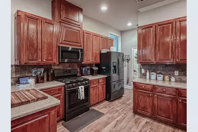 1504 Wade Street, Corsicana, TX 75110 - Photo 14