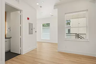 2217 N Fitzhugh Avenue #204, Dallas, TX 75204 - Photo 22