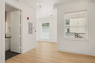 2217 N Fitzhugh Ave, Dallas, TX 75204 - Photo 22