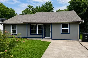 106 N 4th St, Crandall, TX 75114 - Photo 1