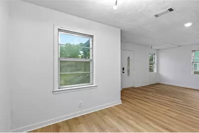3455 Kellogg Avenue, Dallas, TX 75216 - Photo 10