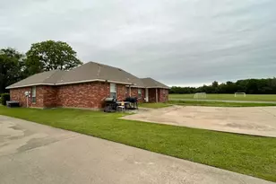 102 Lum Ln, Denison, TX 75020 - Photo 16