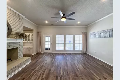 418 Whispering Hills Drive, Duncanville, TX 75137 - Photo 10