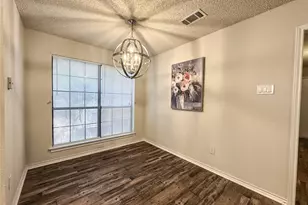 418 Whispering Hills Dr, Duncanville, TX 75137 - Photo 16