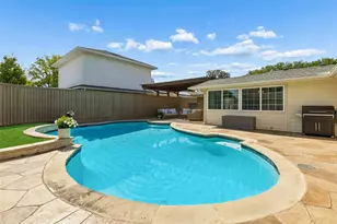 7335 La Sobrina Dr, Dallas, TX 75248 - Photo 22