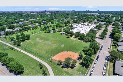 7335 La Sobrina Drive, Dallas, TX 75248 - Photo 28