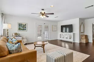 7335 La Sobrina Dr, Dallas, TX 75248 - Photo 10